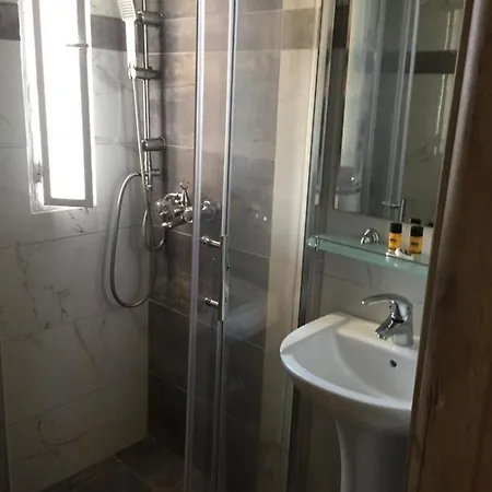 Chaliotis 公寓式酒店 哈尔基斯