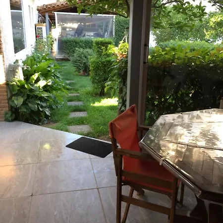 Chaliotis 公寓式酒店 3*