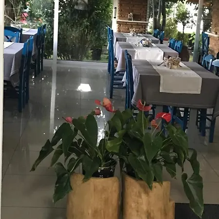 Chaliotis Aparthotel